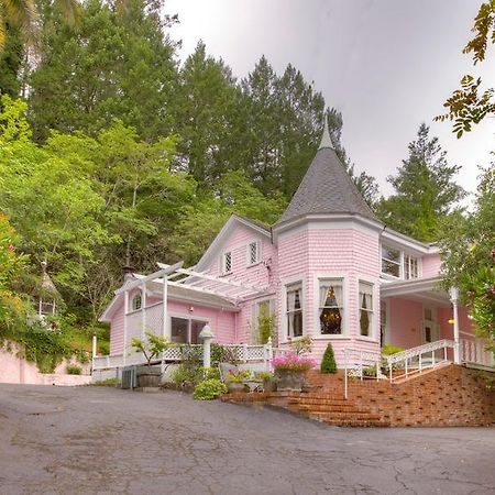 Bed and Breakfast The Pink Mansion Калистога Экстерьер фото